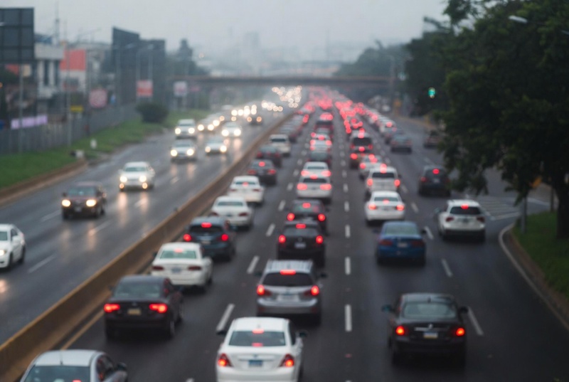 Tráfico y lluvias saturan movilidad en CDMX este 12 de junio