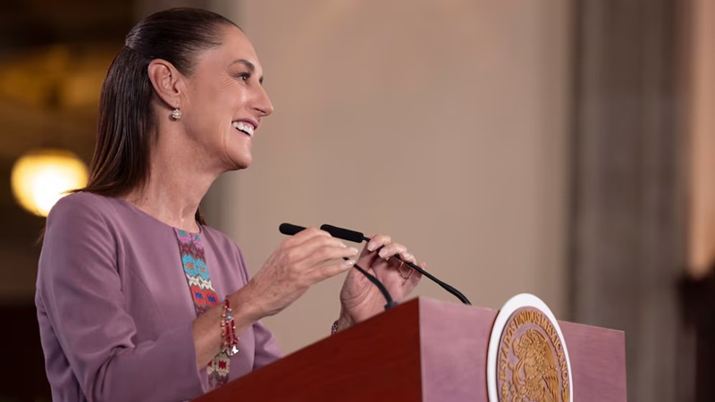 Claudia Sheinbaum conmemora cumpleaños 64 bajo restricciones logísticas en el Zócalo