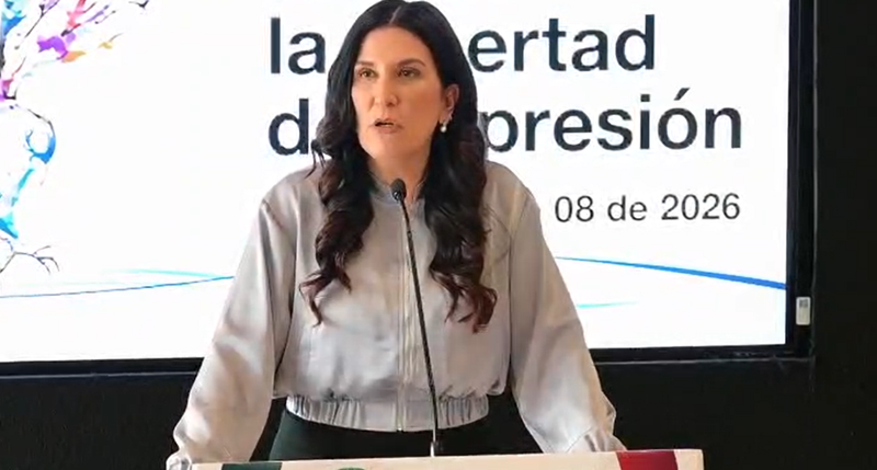 Kenia López Rabadán analiza el papel histórico del periodismo parlamentario