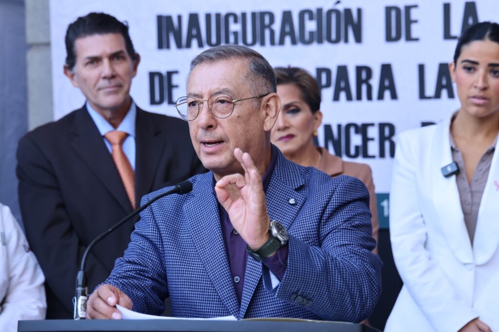 Pedro Zenteno pone vapeadores, cáncer y salud mental en agenda
