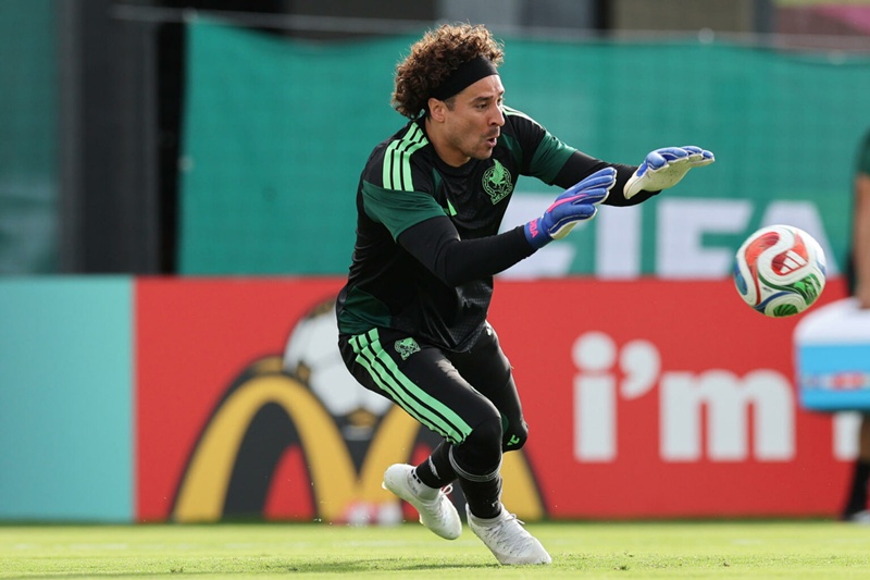 Javier Aguirre realiza ocho cambios en alineación de México ante Chequia