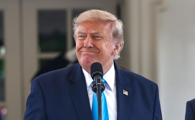 Donald Trump propone control de EE. UU. en el Estrecho de Ormuz