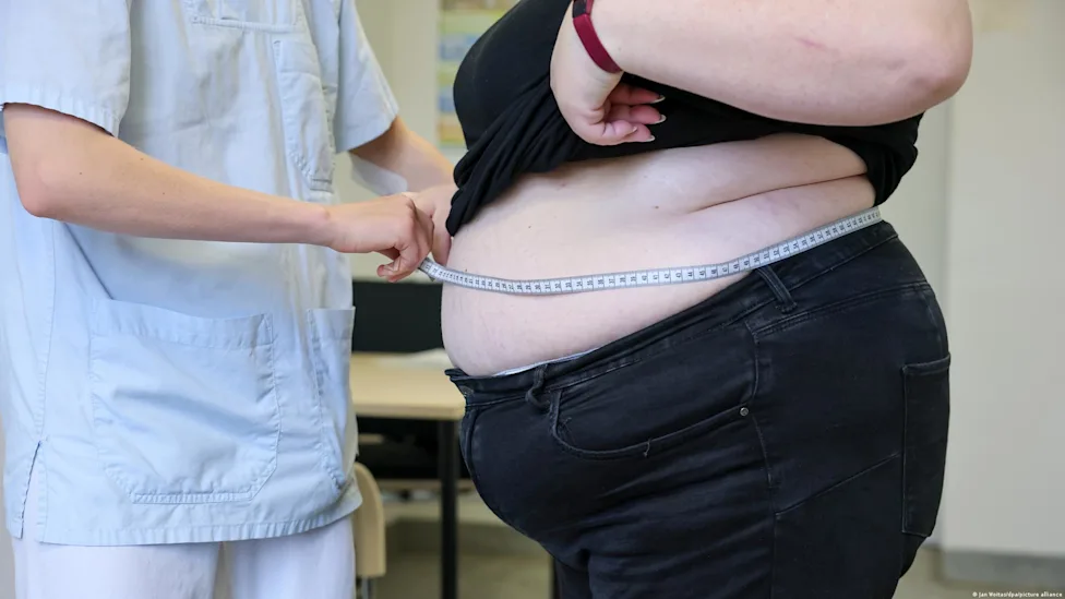 Uno de cada 10 casos de cáncer podría estar relacionado con el sobrepeso, revela estudio