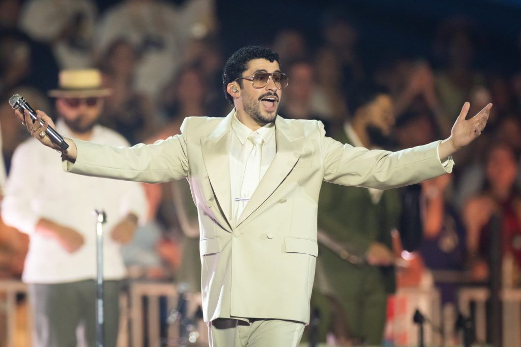 Bad Bunny vuelve donde todo comenzó para despedir la era de DeBÍ TiRAR MáS FOToS
