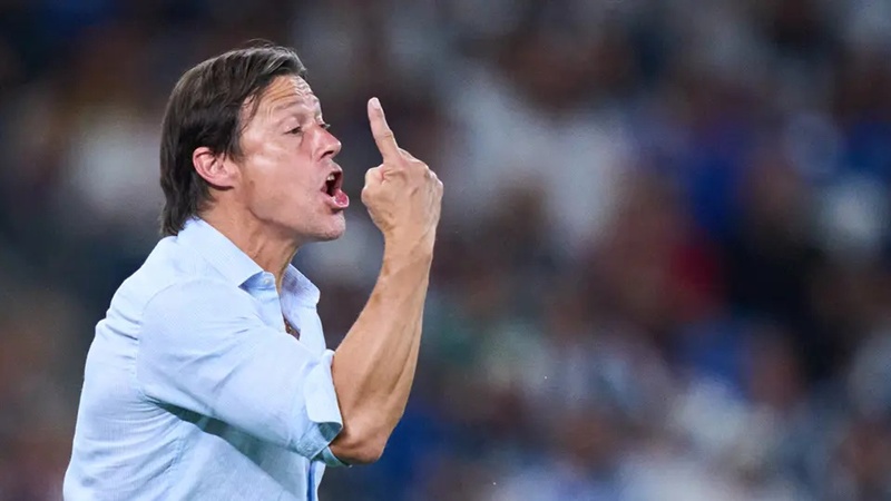 River Plate busca el retorno de Matías Almeyda tras baja en rendimiento