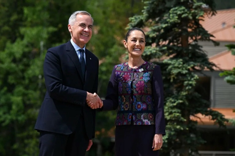 Sheinbaum y Carney respaldan acelerar renovación del T-MEC