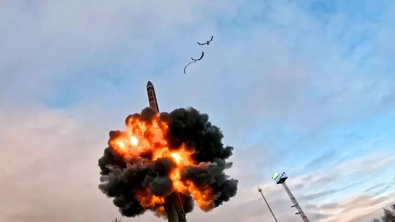 ¿Máquinas decidirán quién vive y quién muere? La ONU advierte sobre las armas autónomas