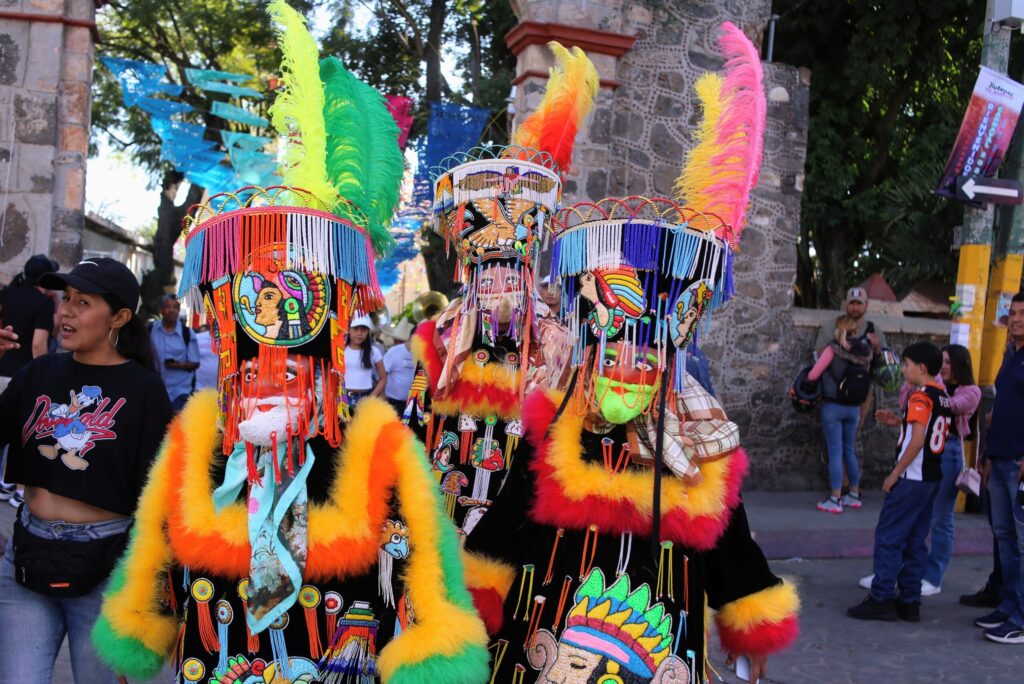 Échale Flores a México: el festival patrio que llevará música, mezcal, caballos y chiles en nogada a Morelos